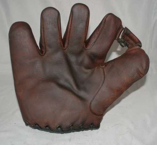 Woody English Stall & Dean Front